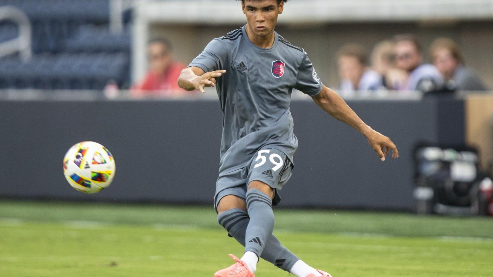 Offense goes absent for 最新杏吧原创 City2 in season-ending 2-0 playoff loss to Minnesota